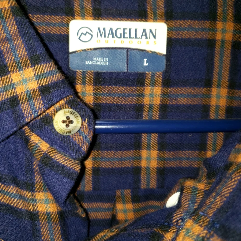 Magellan Flannel Large - Picture 2 of 2